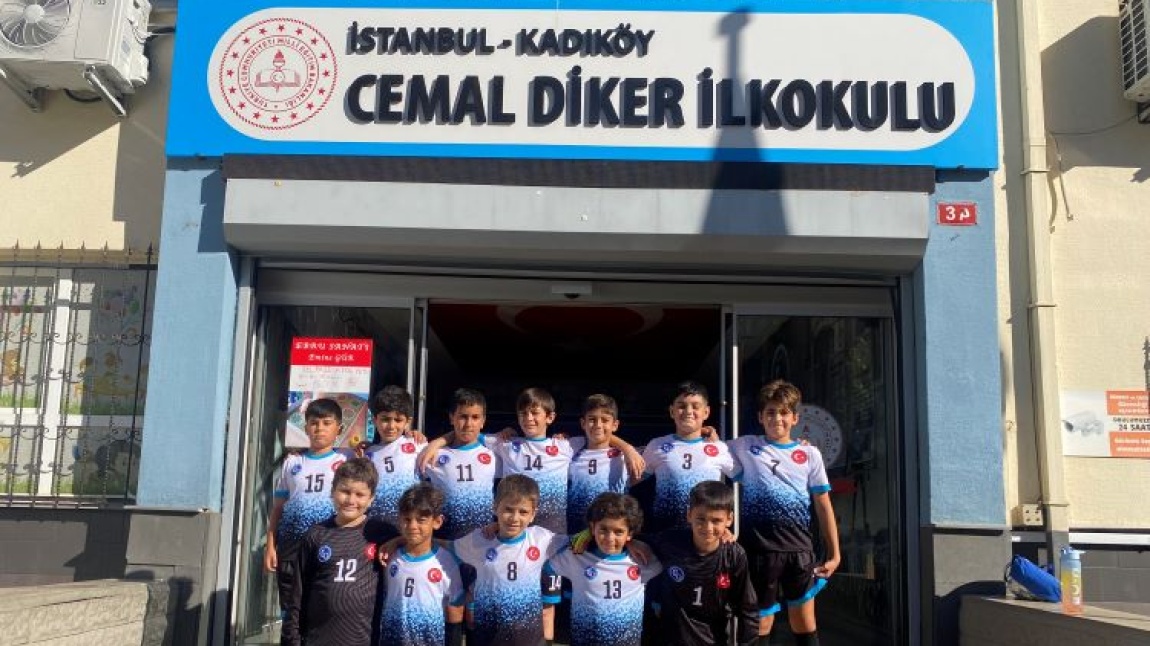 CEMAL DİKER İLKOKULU SPOR KULÜBÜ FUTBOL TAKIMIMIZ